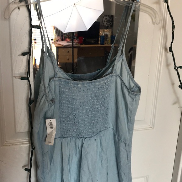 New light wash dress - Picture 3 of 3
